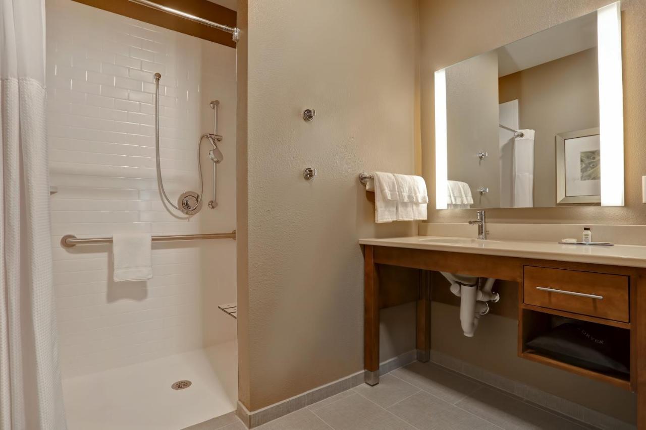 Staybridge - - Kansas S By Ihg Hotel