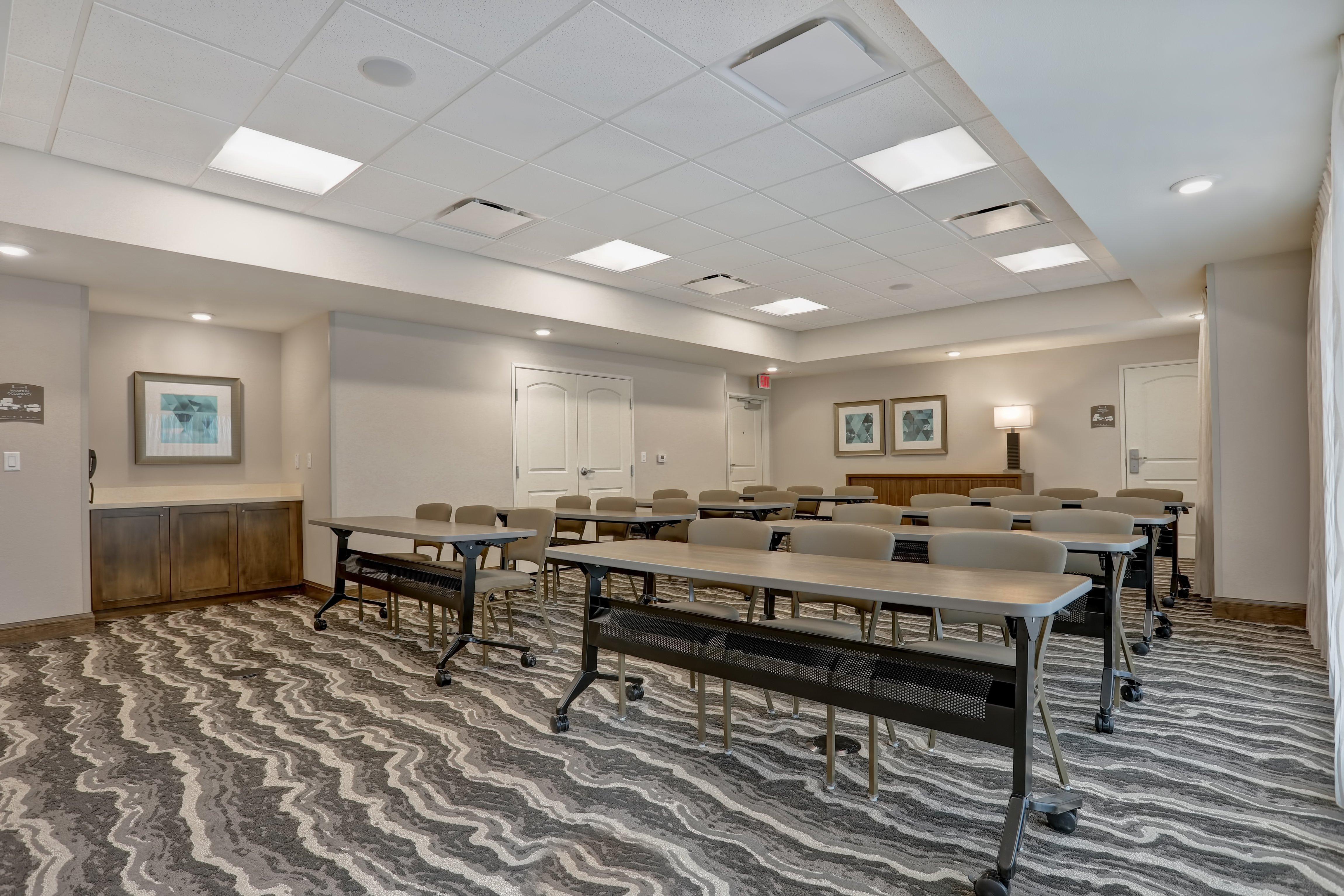 Staybridge - - Kansas S By Ihg Hotel 3*
